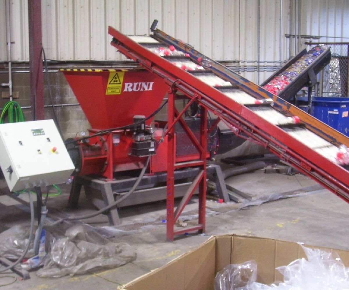 Verdichtung und Entwässerung von PET-Flaschen | Jasar Recycling