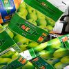 Entleerte Tetra-Pak vor dem Verdichten im Schneckenverdichter