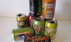 Leere Soda-Dosen aus ALU