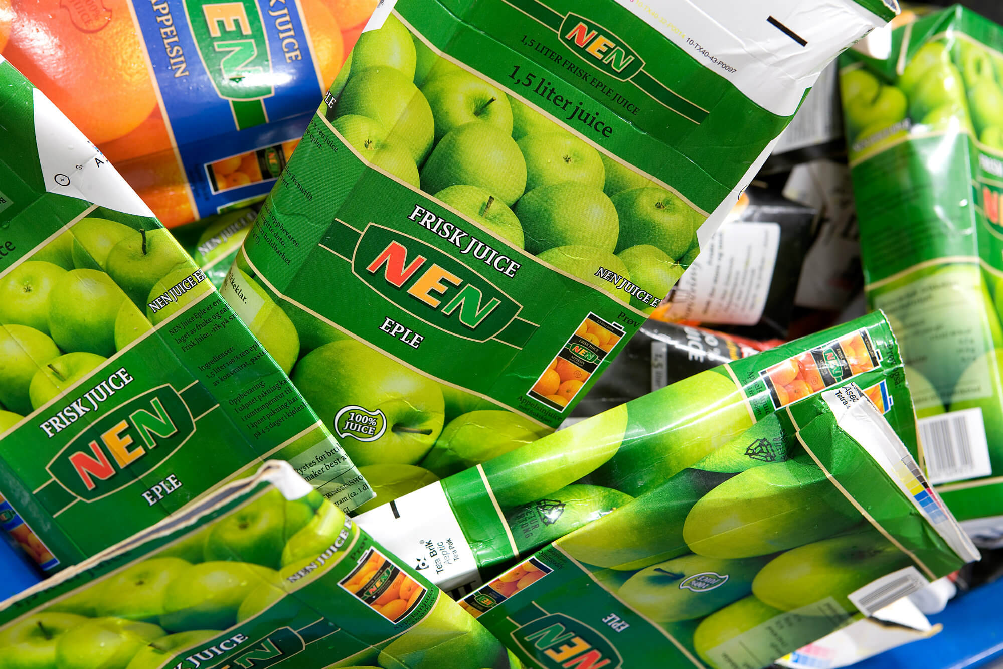 Tetra Pak vor dem Verdichten